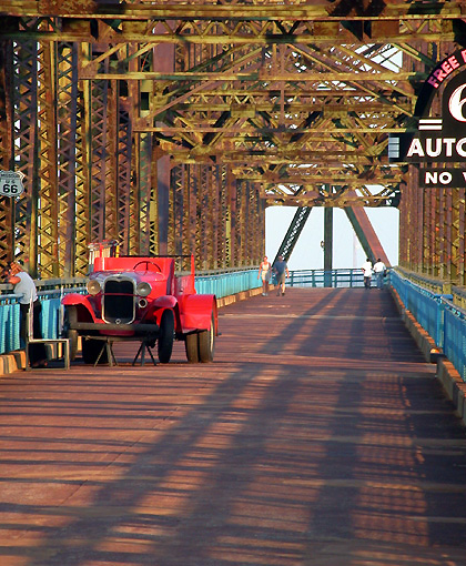 rt66bridge.jpg