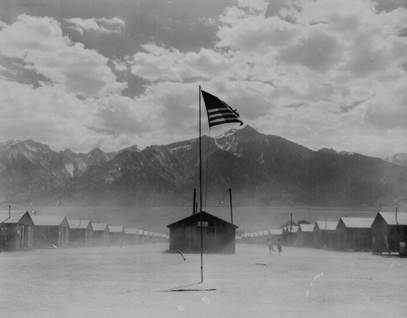 Image of Japanese interment camp from http://www.archives.gov/research_room/research_topics/world_war_2_photos/world_war_2_photos.html